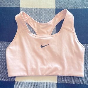 Nike sport bra size small light pink